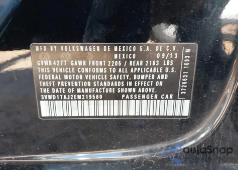 2014 Volkswagen Jetta 1.8T Se z USA, uszkodzony, nr VIN 3VWD17AJ2EM219560